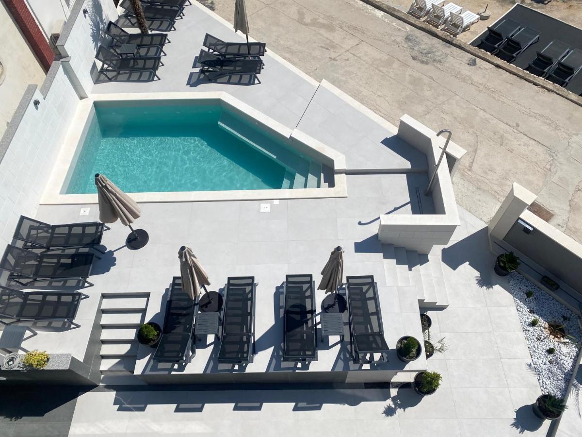 White Pearl Apartments - New Grebaštica エクステリア 写真