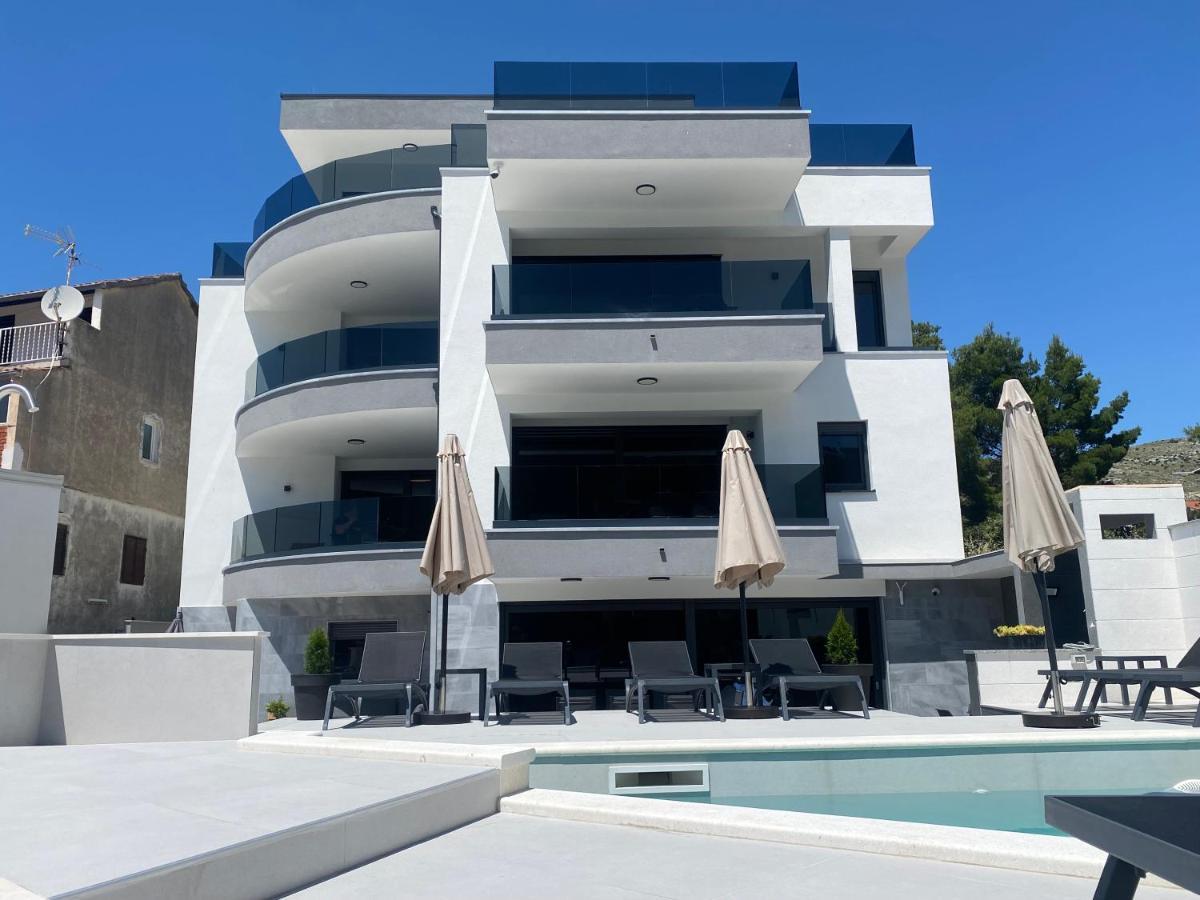 White Pearl Apartments - New Grebaštica エクステリア 写真